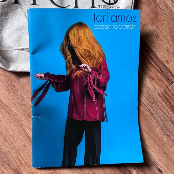 NEW tori amos tote and tour program - Picture 3 of 5